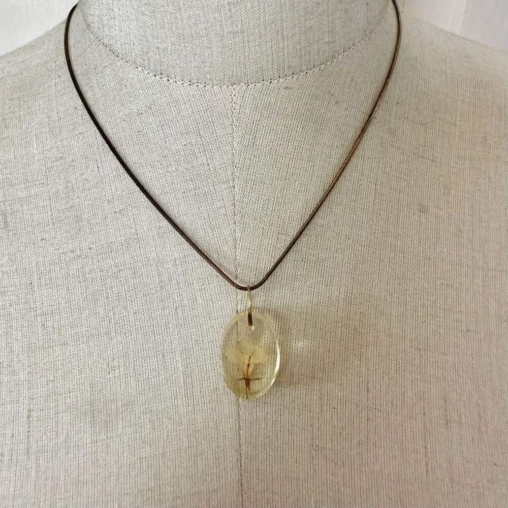 Dried Flower Pendant Necklace